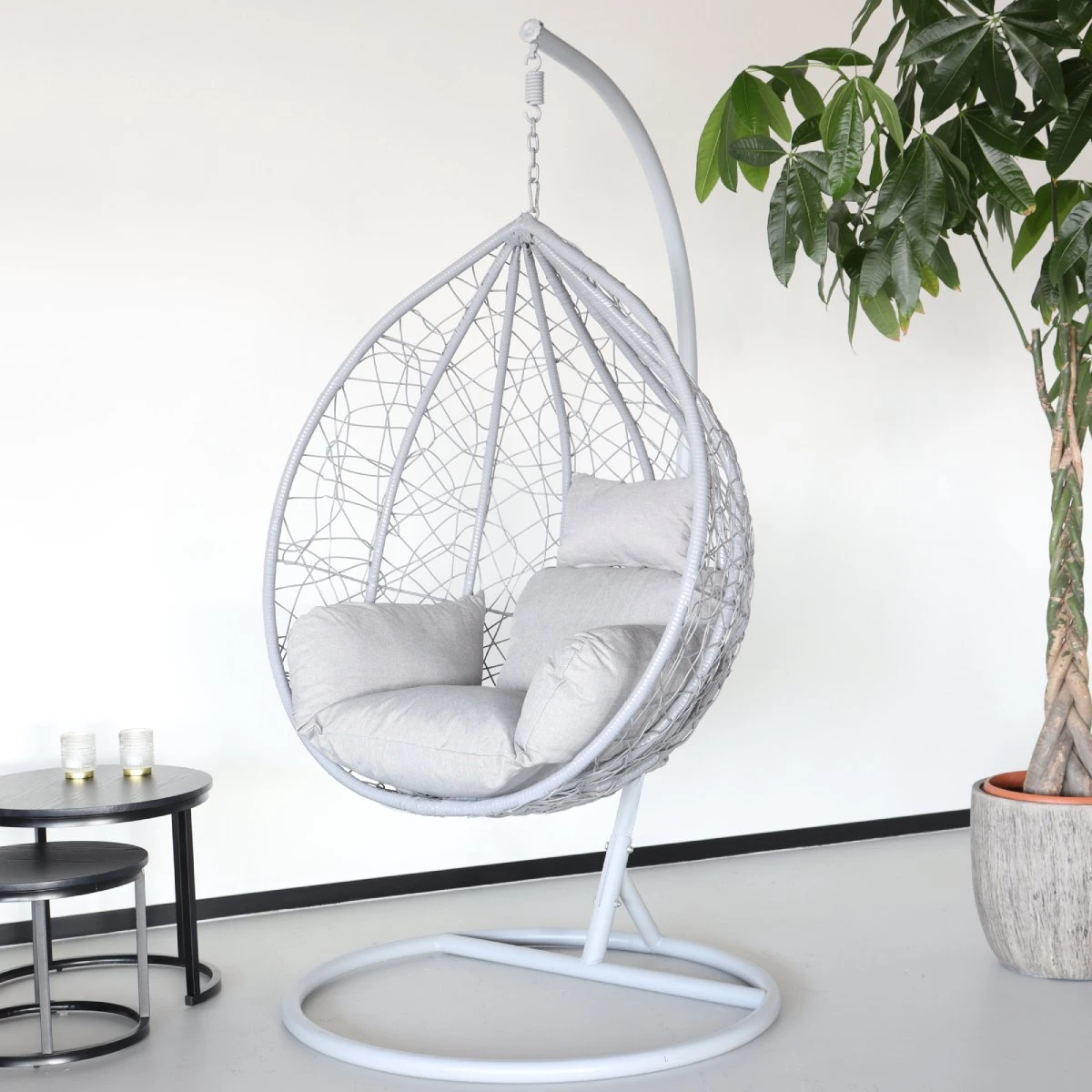 Egg Hangstoel Roundabout Grijs 2 Egg Hangstoel Roundabout Grijs - Afbeelding 2