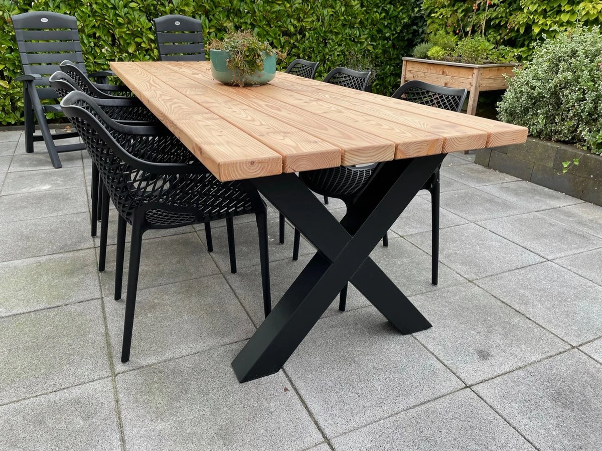Tuintafel Douglas 220 Cm X 90 Cm | Stalen Poten | + Montage | Duurzame Eettafel | Onderhoudsarm 6-8 Personen | Geschaafd Hout | DuuMaa 3 Tuintafel Douglas 220 Cm X 90 Cm | Stalen Poten | + Montage | Duurzame Eettafel | Onderhoudsarm 6-8 Personen | Geschaafd Hout | DuuMaa - Afbeelding 3