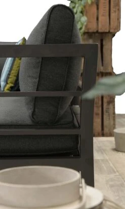 Blakes Lounge Diningset - 4 Delig - Donker Grijs -Tuinmeubel Winkel 717x1200