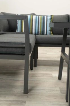 Blakes Lounge Diningset - 4 Delig - Donker Grijs -Tuinmeubel Winkel 800x1200 66